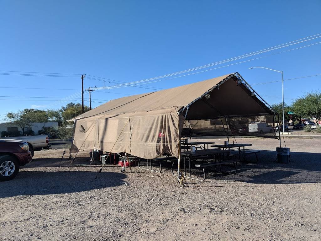 El Sinaloense Hot Dog Cart | 1526 N Alvernon Way, Tucson, AZ 85712, USA | Phone: (520) 358-0779