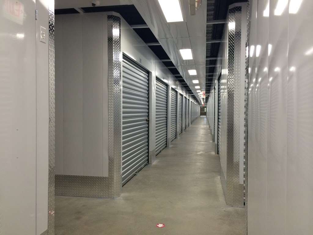 Synergy Self Storage | 403 Daniel Webster Hwy, Merrimack, NH 03054, USA | Phone: (603) 429-2188