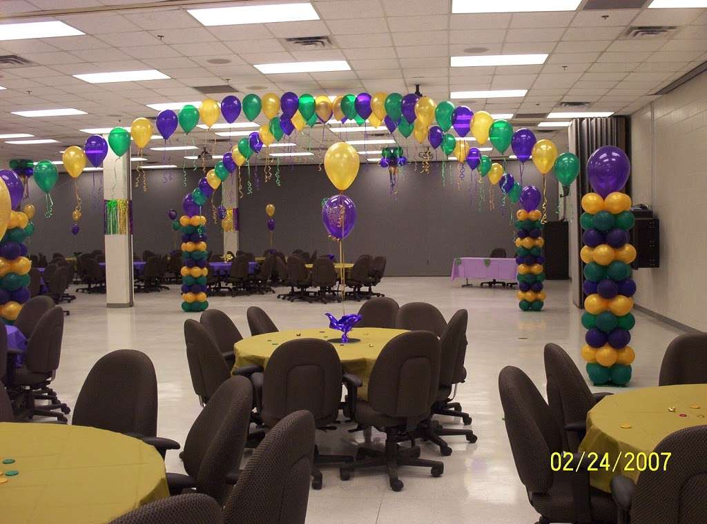 All Occasion Balloons and Tuxedos | 33720 Picciola Dr, Fruitland Park, FL 34731, USA | Phone: (352) 874-2369