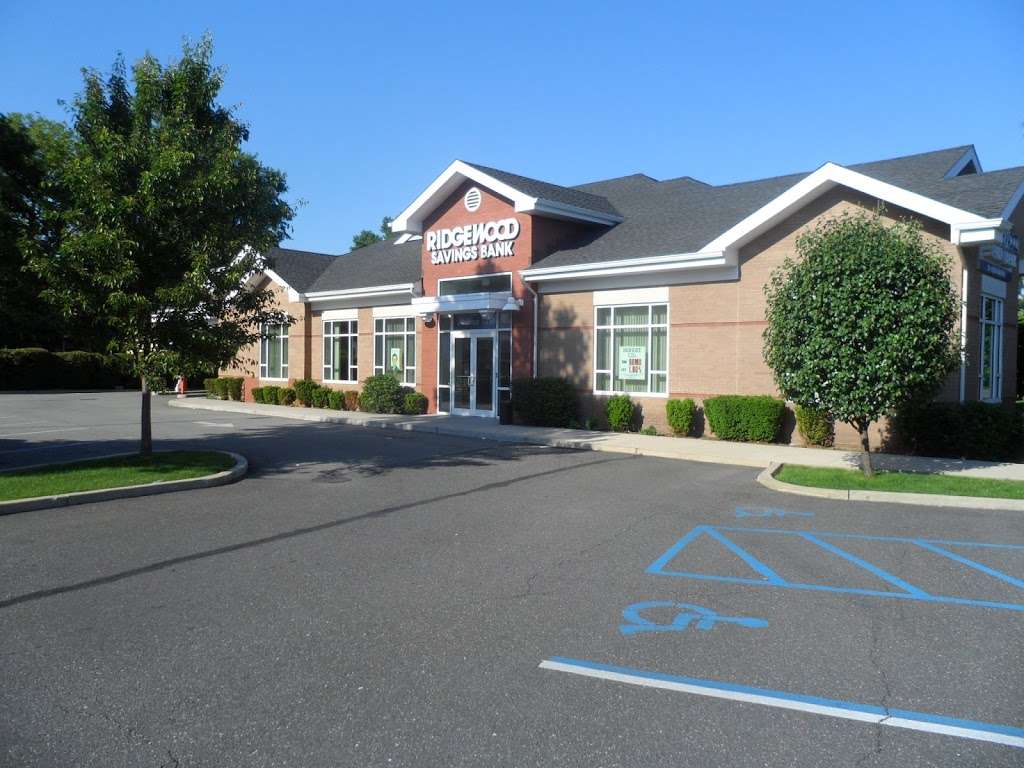 Ridgewood Savings Bank | 835 Atlantic Ave, Baldwin, NY 11510, USA | Phone: (516) 223-2835