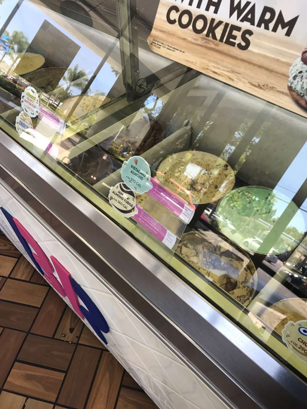 Baskin-Robbins | 6989 La Palma Ave, Buena Park, CA 90620 | Phone: (714) 521-5421