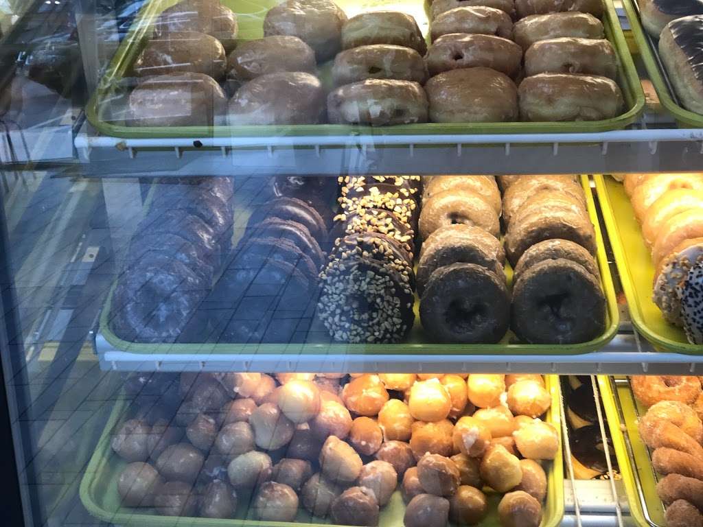 Instant Donuts | 6820 Alamo Pkwy #114, San Antonio, TX 78253, USA | Phone: (210) 451-5780