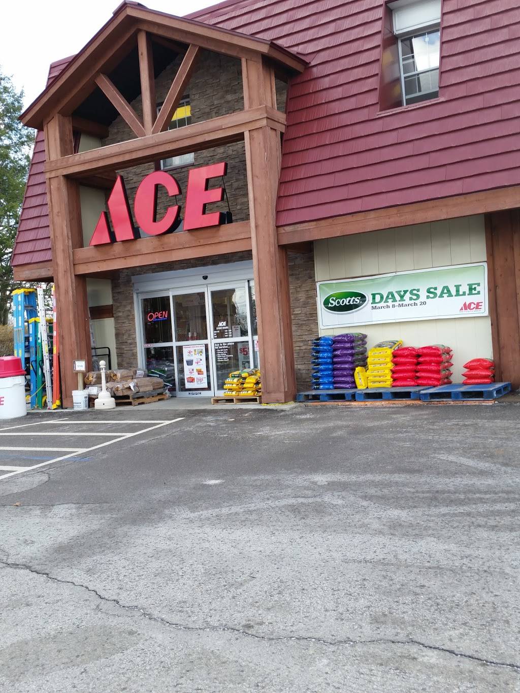 Ace fix-it Hardware Greentree | 1079 Greentree Rd, Pittsburgh, PA 15220, USA | Phone: (412) 344-0800