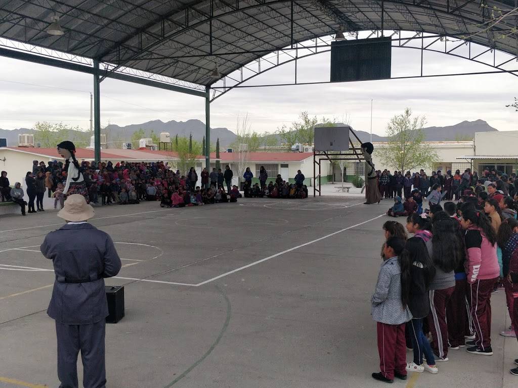 Escuela Primaria Jaime Torres Bodet | De Ostracion 454, Puerto de Anapra, 31606 Cd Juárez, Chih., Mexico | Phone: 656 666 4916