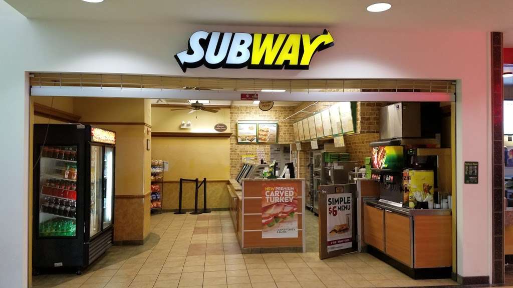 Subway Restaurants | 13783 W Tollway Oasis Srv Rd, Lake Forest, IL 60045 | Phone: (224) 532-8510