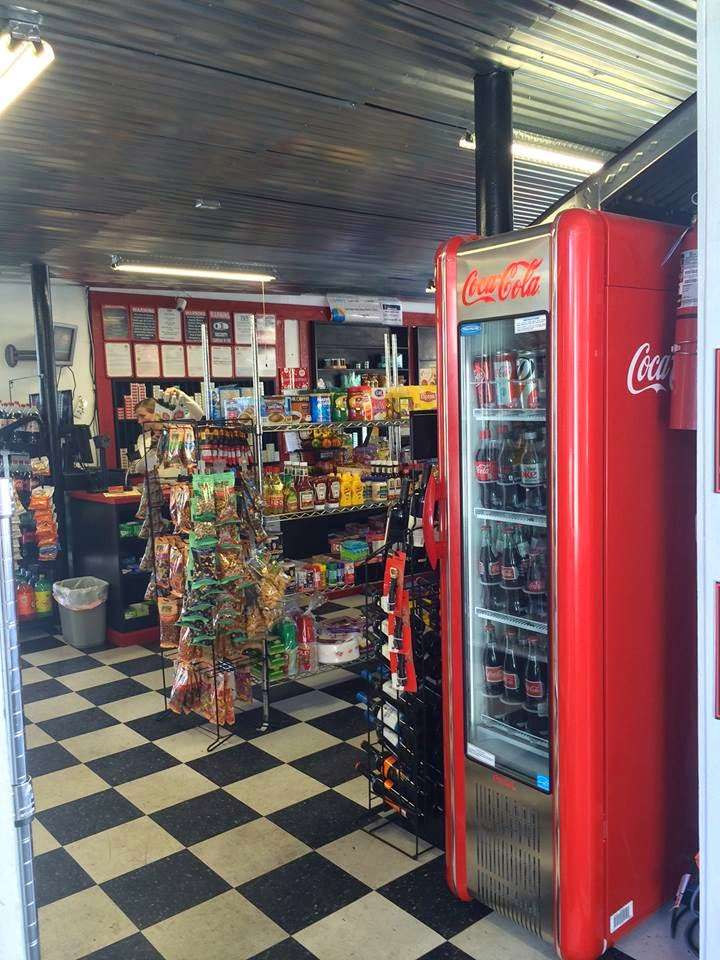 Retro Dairy Mart | 4420 W Magnolia Blvd, Burbank, CA 91505, USA | Phone: (818) 859-7065