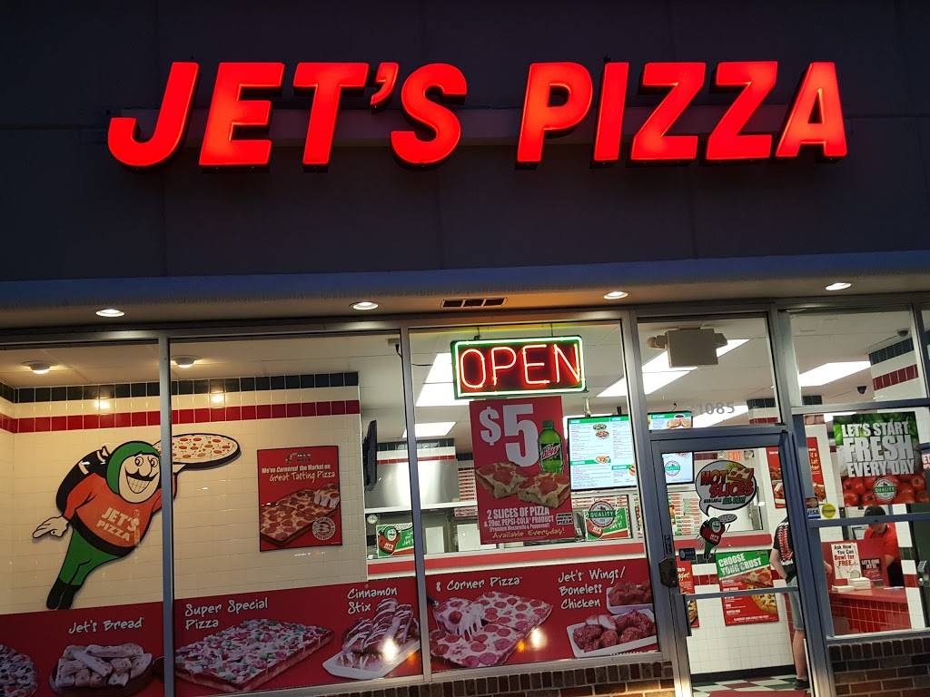 Jets Pizza | 31085 Hayes Rd, Warren, MI 48088, USA | Phone: (586) 296-3330