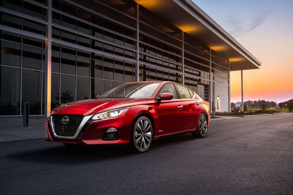 Community Nissan of Bloomington | 2200 S Walnut St, Bloomington, IN 47401, USA | Phone: (812) 331-2300