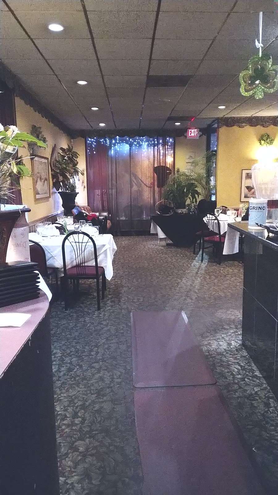 Mia Restaurant | 249 E Main St, Oceanport, NJ 07757, USA | Phone: (732) 483-6058