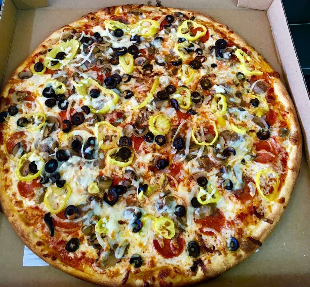 Santana Pizza Palm Beach Gardens | 3957 Florida Blvd, Palm Beach Gardens, FL 33410, USA | Phone: (561) 627-7357