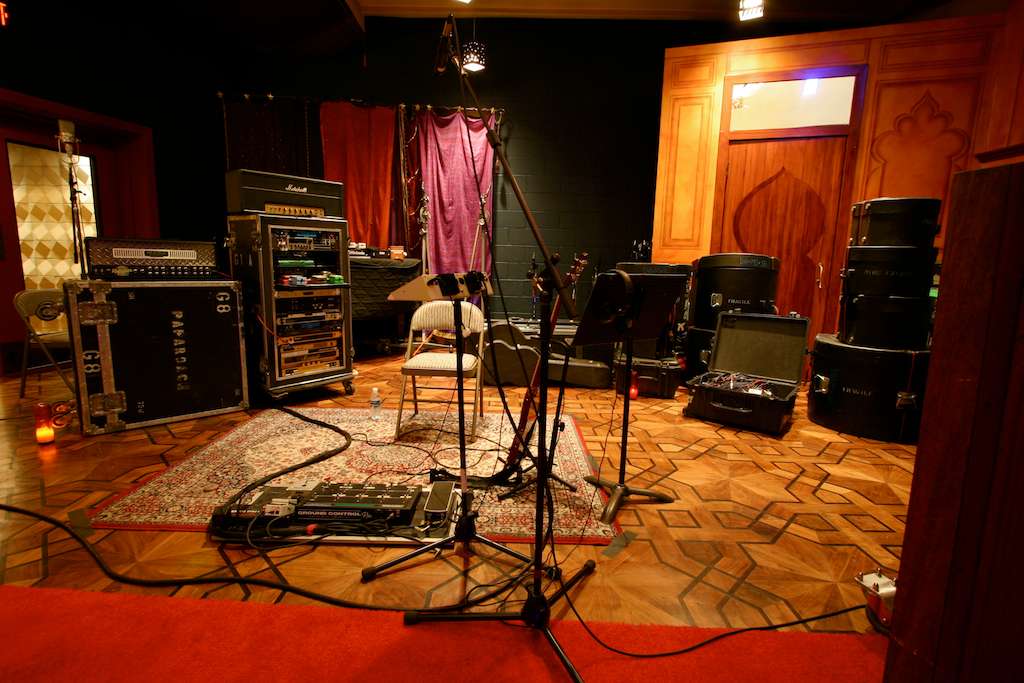 NRG Recording Studios | 11128 Weddington St, North Hollywood, CA 91601, USA | Phone: (818) 760-7841 ext. 1