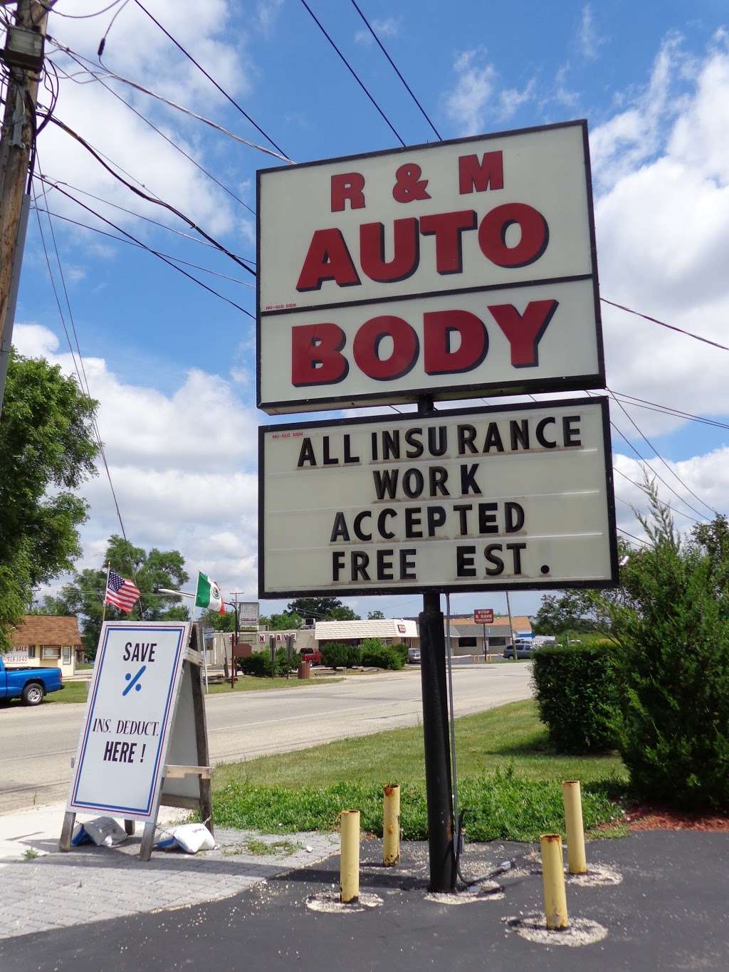 R & M Auto Body | 225 E Main St, Round Lake, IL 60073 | Phone: (847) 546-4416