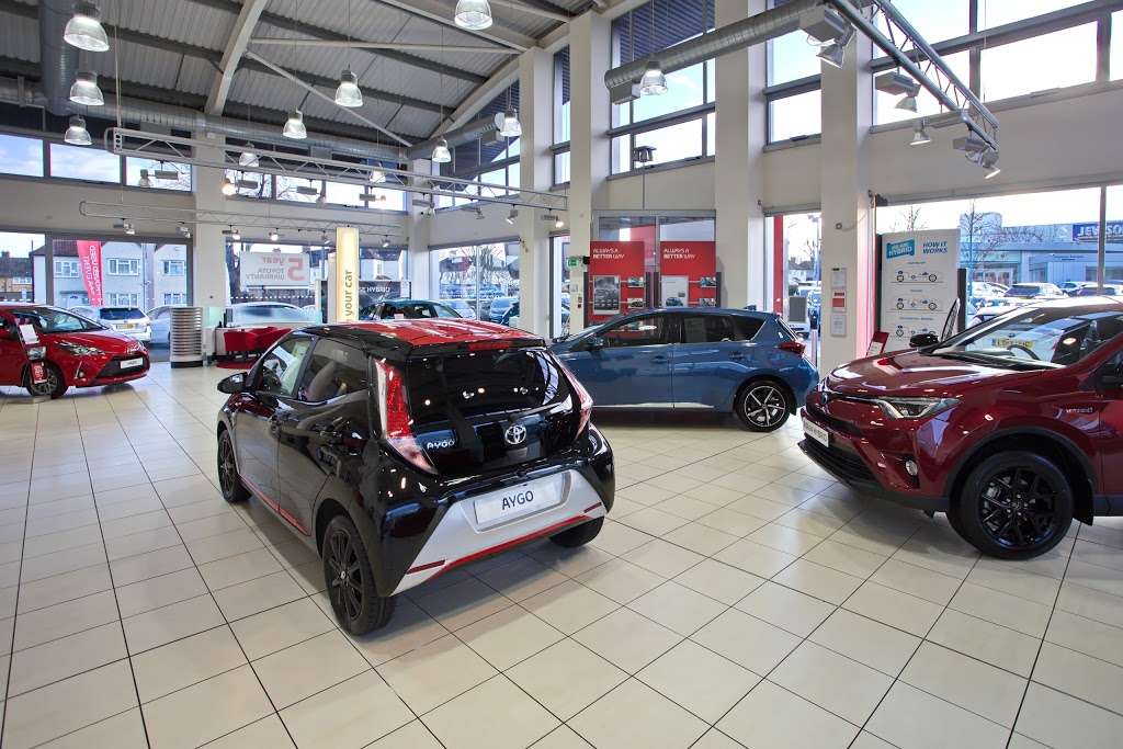 Jemca Toyota Croydon 602 Purley Way, Croydon CR0 4RF, UK Hours