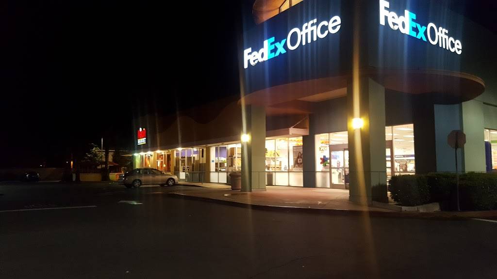 FedEx Office Print & Ship Center | 7400 Laguna Blvd, Elk Grove, CA 95758, USA | Phone: (916) 683-4500