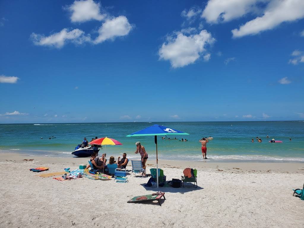 Sand Pebble Resort | 12300 Gulf Blvd, Treasure Island, FL 33706, USA | Phone: (727) 360-1845