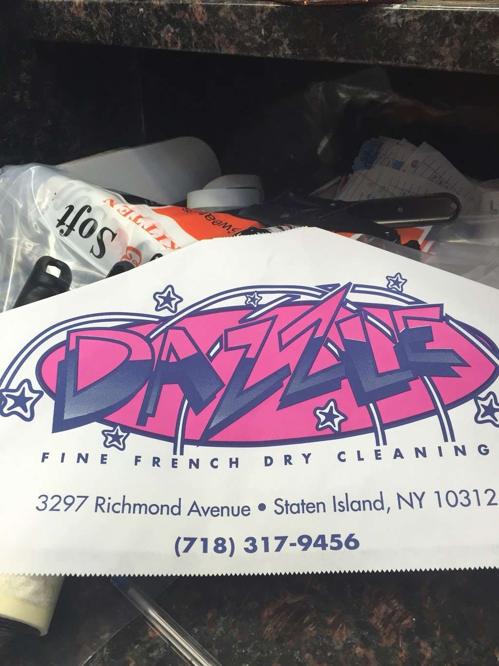 Dazzle Cleaners Inc | 3297 Richmond Ave, Staten Island, NY 10312, USA | Phone: (718) 317-9456