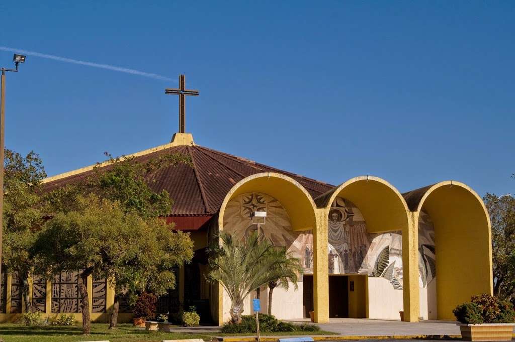 St. Dominic Catholic Church | 5909 NW 7th St, Miami, FL 33126, USA | Phone: (305) 264-0181