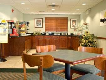 Days Inn & Suites by Wyndham Cherry Hill - Philadelphia | 525 East Kaighns Ave, Cherry Hill, NJ 08002, USA | Phone: (856) 254-3787