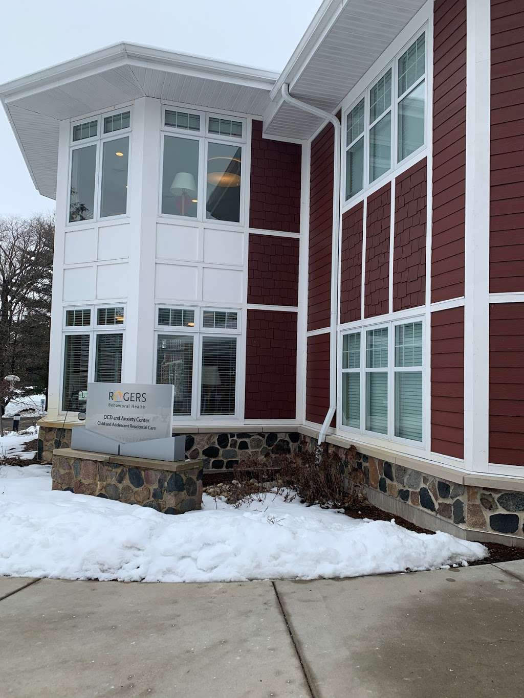 ROGERS OCD CENTER | 3011 N Cedar Ridge Rd, Oconomowoc, WI 53066, USA