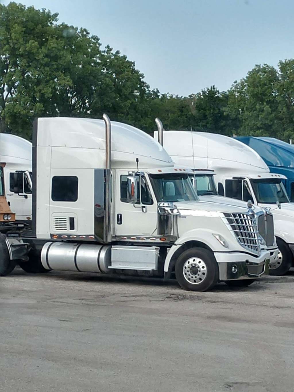 On-Line Transport Inc | 3150 Chief Ln, Indianapolis, IN 46241, USA | Phone: (317) 541-1126