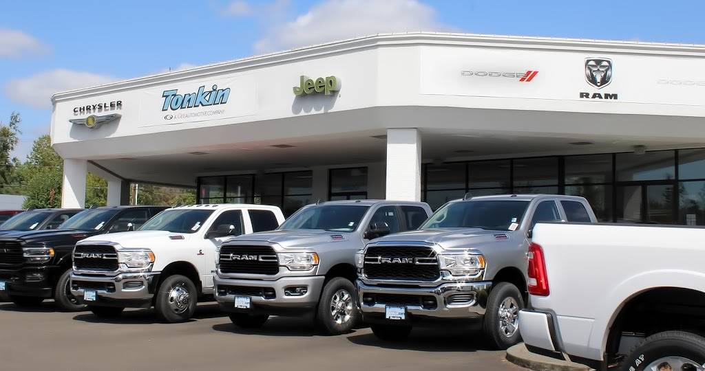 Ron Tonkin Chrysler Jeep Dodge RAM FIAT | 16800 SE McLoughlin Blvd, Milwaukie, OR 97267, USA | Phone: (503) 258-5800