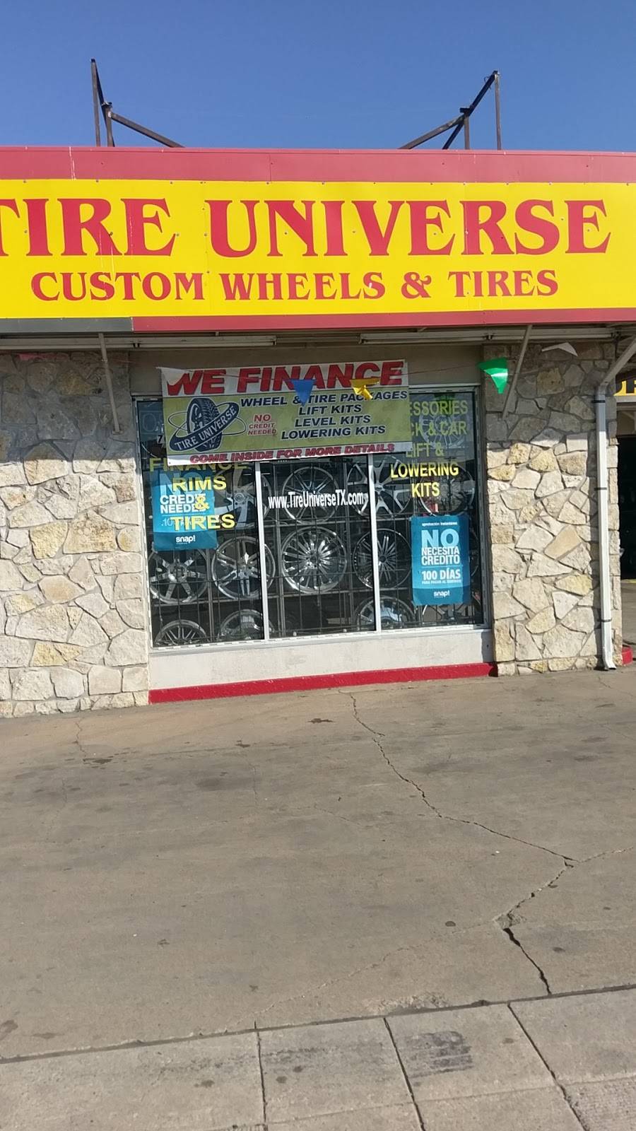 Tire Universe | 701 E Berry St, Fort Worth, TX 76110, USA | Phone: (817) 921-9238