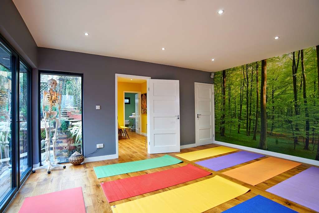 Flow Yoga Studio and Treatment Room in Tunbridge Wells | 29 Woodbury Park Rd, Tunbridge Wells TN4 9NQ, UK | Phone: 01892 671764