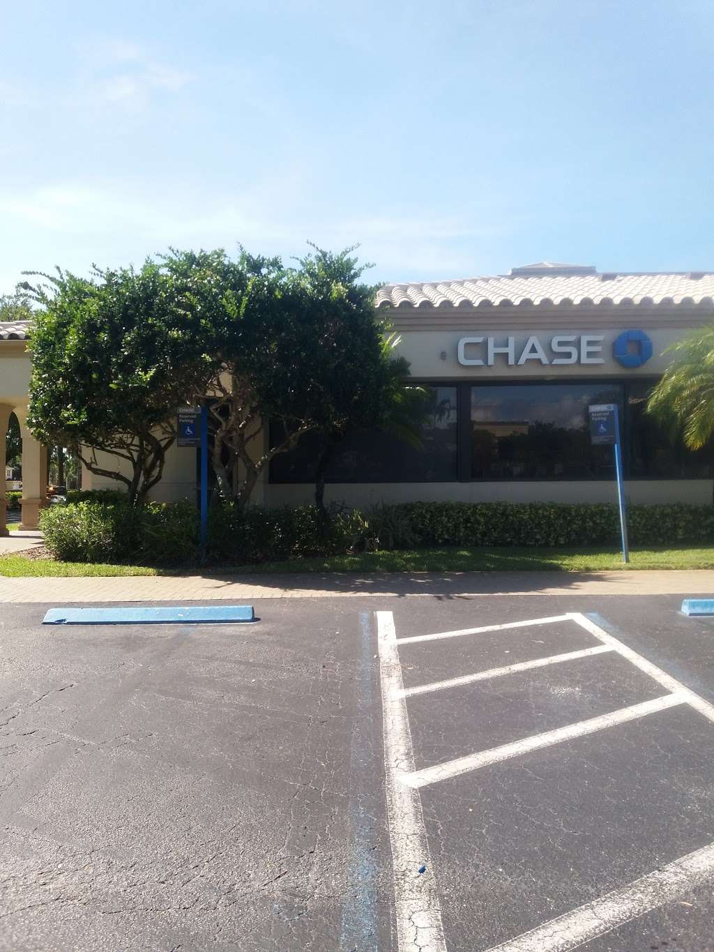 Chase Bank | 1480 Greenview Shores Blvd, Wellington, FL 33414, USA | Phone: (561) 753-0189