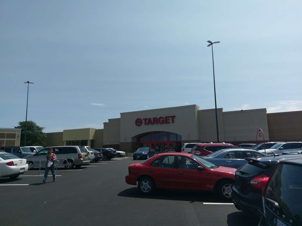 Target | 101 Independence Mall Way, Kingston, MA 02364, USA | Phone: (781) 585-5825