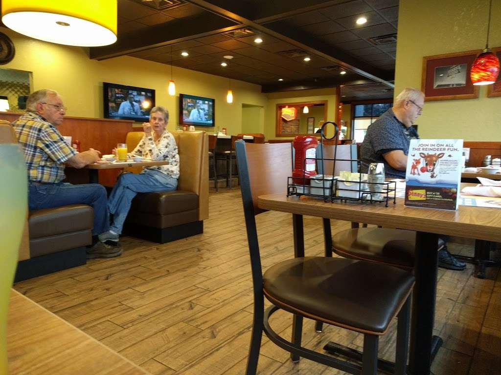 Dennys | 44111 S, US-27, Davenport, FL 33837 | Phone: (863) 420-6903