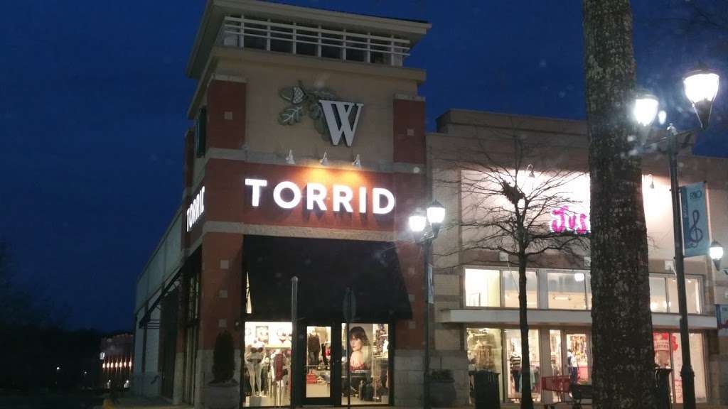 Torrid | 35 Grand Corner Ave Spc 31-C, Gaithersburg, MD 20878, USA | Phone: (301) 590-3791