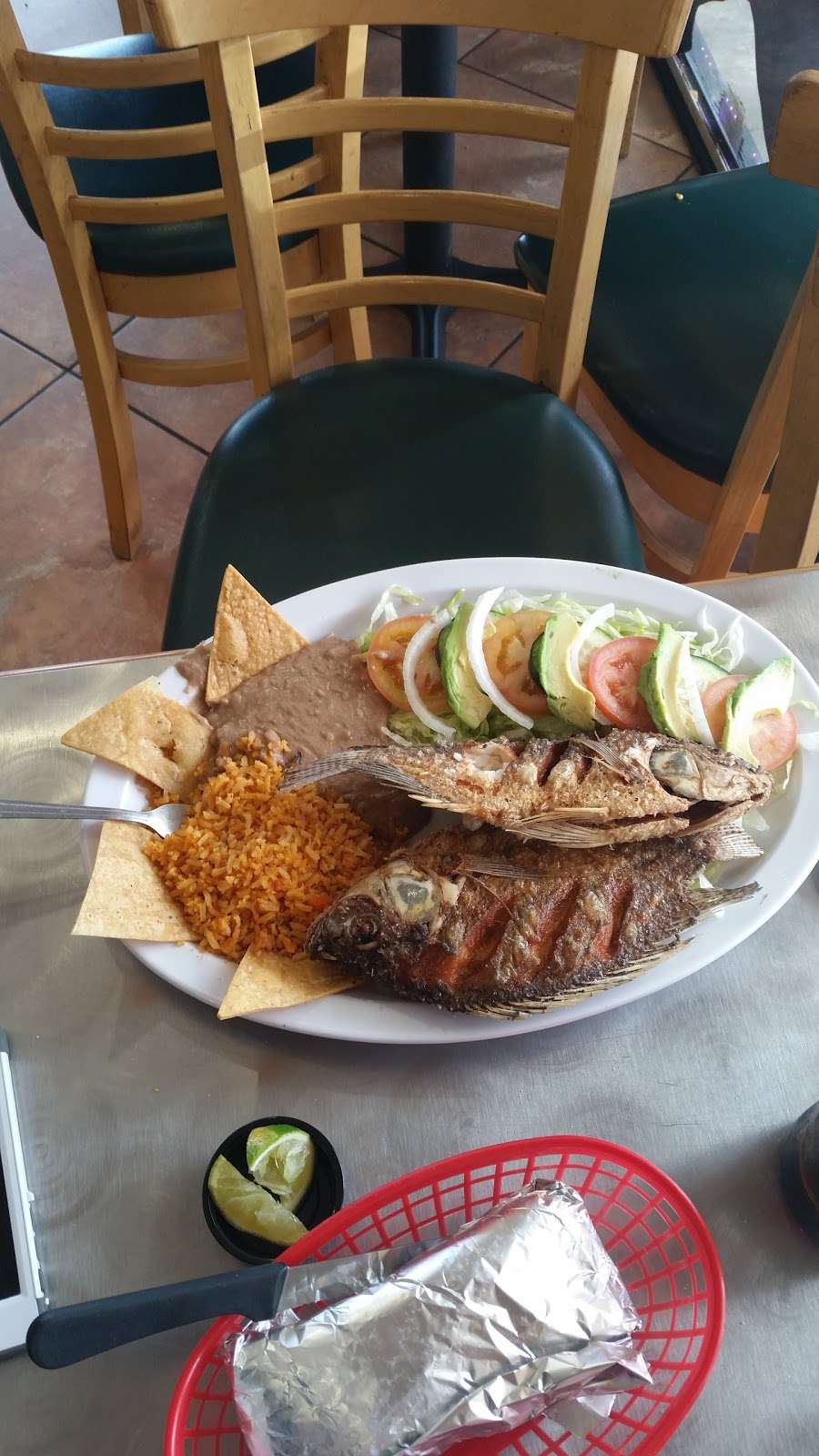 La Mexicana Taqueria | 333 Wilkerson Ave, Perris, CA 92570, USA | Phone: (951) 940-8048