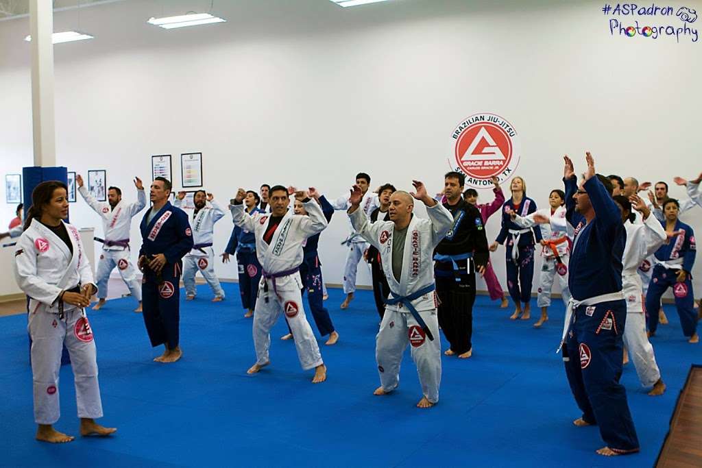 Gracie Barra San Antonio- Brazilian Jiu-jitsu & Self-Defense | 20711 Wilderness Oak #109, San Antonio, TX 78258, USA | Phone: (210) 616-2243