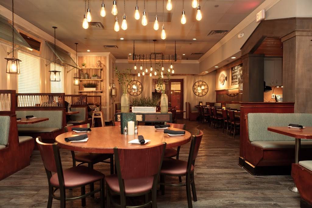 Hot Tuna | 2817 Shore Dr, Virginia Beach, VA 23451, USA | Phone: (757) 481-2888