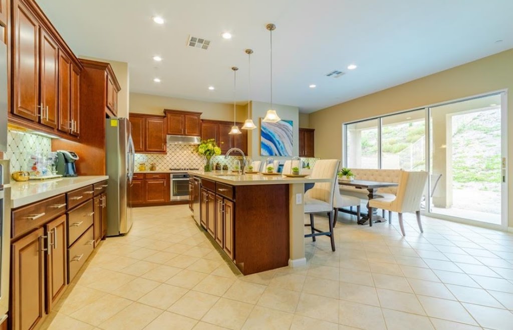 Ariel Suarez Real Estate - Los Angeles | 9529 Lakewood Blvd, Downey, CA 90240, USA | Phone: (562) 774-2299