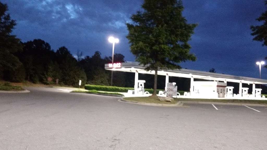 BJ's Gas, 11715 Carolina Pl Pkwy, Pineville, NC 28134