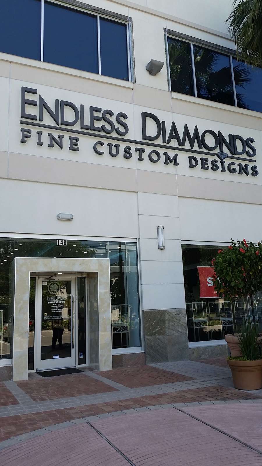 Endless Diamonds | 791 Town and Country Blvd, Houston, TX 77024, USA | Phone: (713) 463-9970