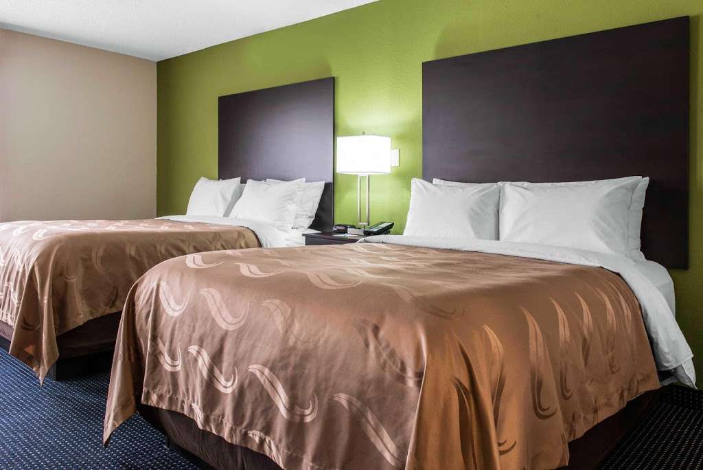 Quality Inn & Suites | 1836 E 64th St, Anderson, IN 46013, USA | Phone: (765) 641-9980