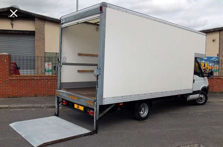 Removals London | 24, Kenton Apartments, 35 Clapham Park Rd, London SW4 7AQ, UK | Phone: 07877 409581