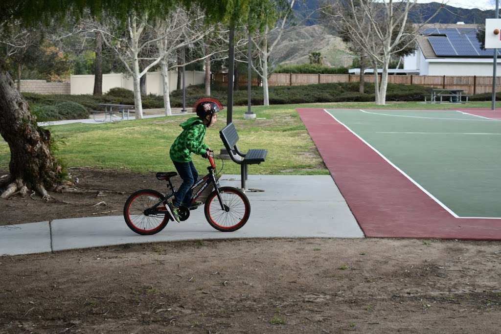 Begonias Lane Park | Santa Clarita, CA 91387, USA