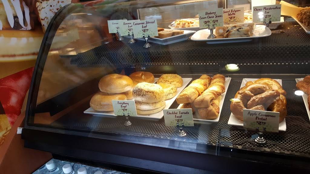 Kamehameha Shopping Center | 1620 N School St, Honolulu, HI 96817, USA | Phone: (808) 848-1011