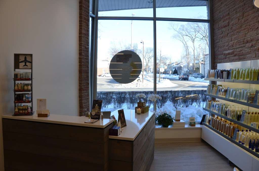 Shine Salon | 8851 W North Ave, Wauwatosa, WI 53226 | Phone: (414) 763-9498