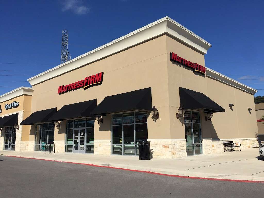 Mattress Firm Final Markdown | 18427 Rim Dr Ste 102, San Antonio, TX 78257, USA | Phone: (210) 877-6070