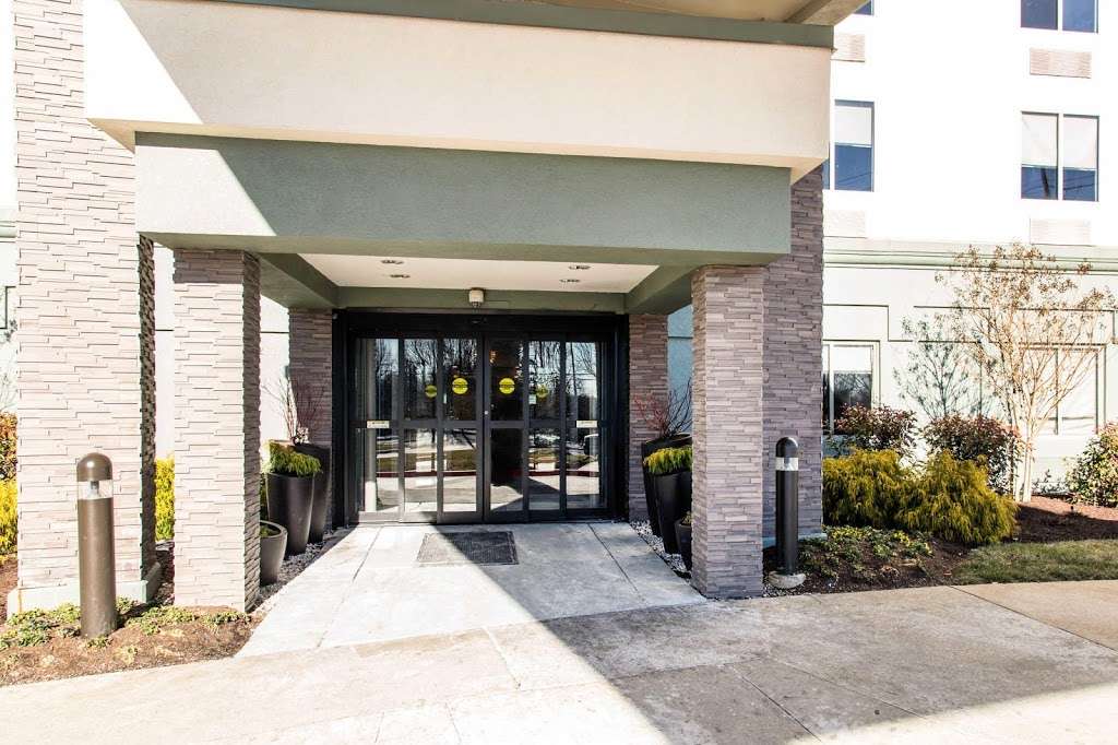 Comfort Inn | 9421 Largo Dr W, Upper Marlboro, MD 20774 | Phone: (301) 499-4600