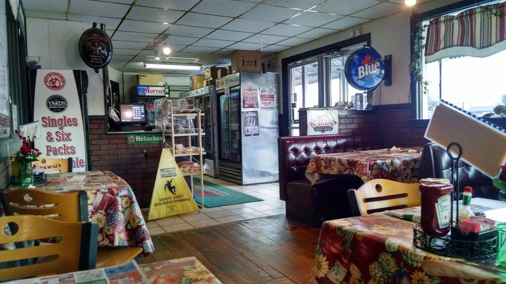 Marcos Restaurant & Pizzeria | 1410 River Rd, Marietta, PA 17547, USA | Phone: (717) 426-2210