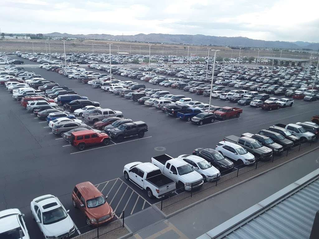 phoenix sky harbor economy parking