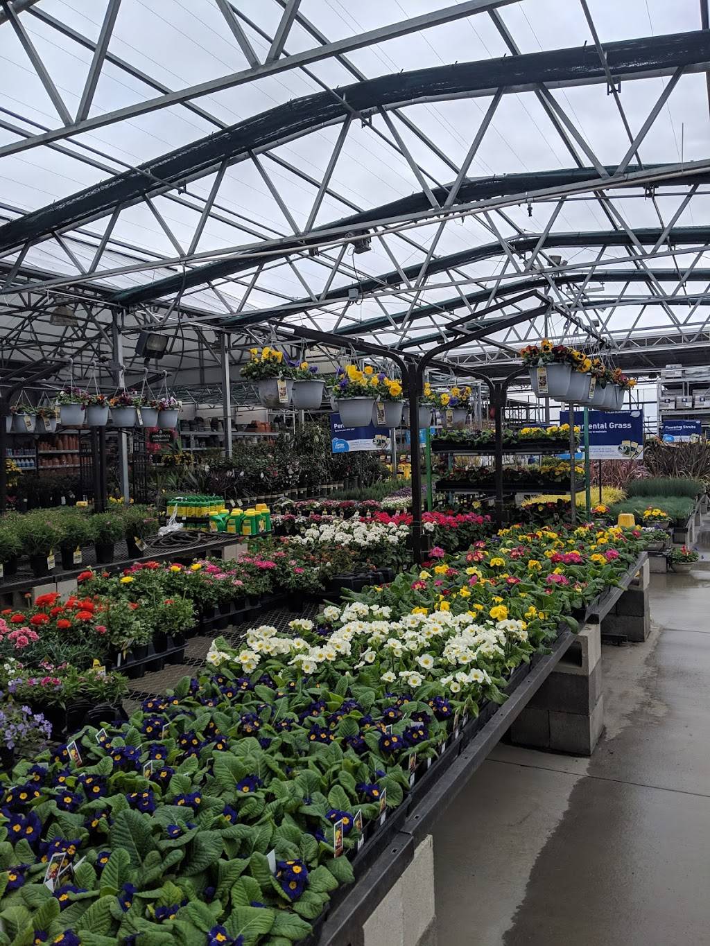 Lowes Garden Center | 7825 Rosedale Hwy, Bakersfield, CA 93308, USA | Phone: (661) 588-6420