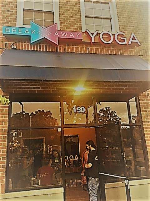 BreakAway Yoga Studio | 3615 E Joppa Rd Suite 150, Parkville, MD 21234, USA | Phone: (410) 513-7487