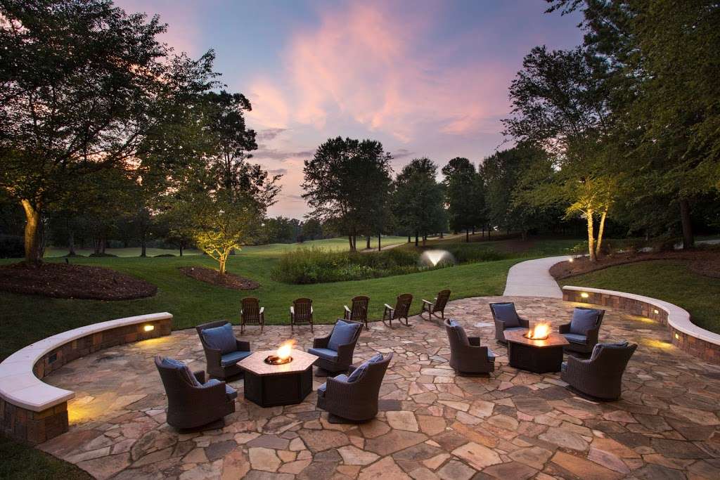 The Lodge at Ballantyne | 13015 Ballantyne Corporate Pl, Charlotte, NC 28277, USA | Phone: (704) 248-4070