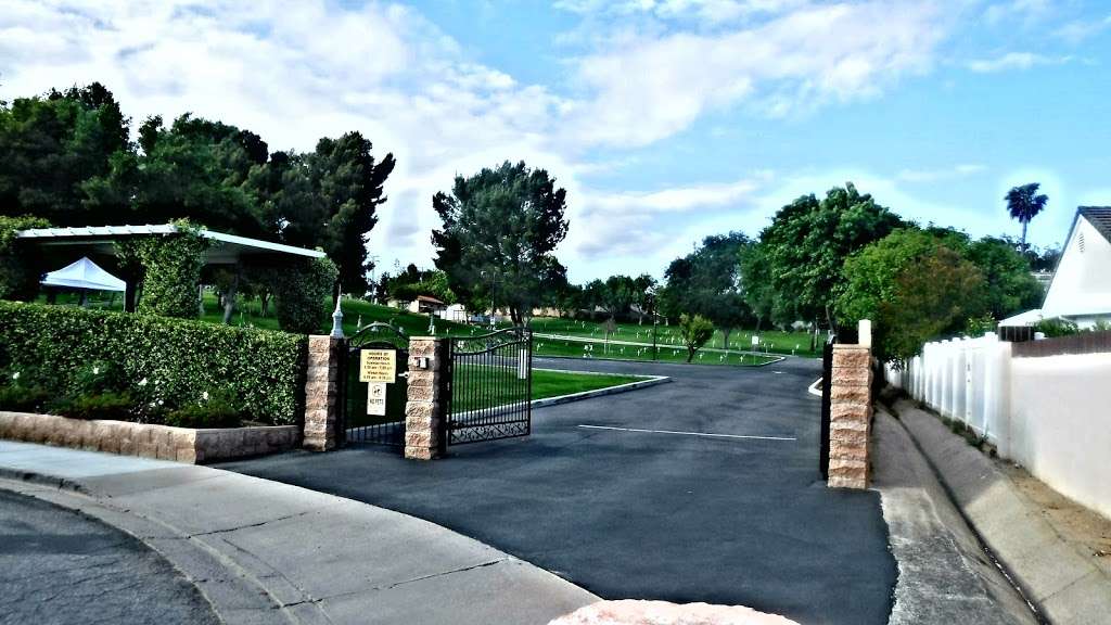 Temecula Public Cemetery | 41911 C St, Temecula, CA 92592, USA | Phone: (951) 699-1630